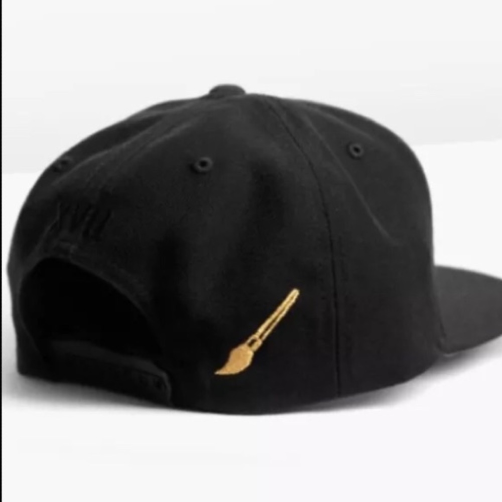 Save Art Hat - Picture 3 of 3